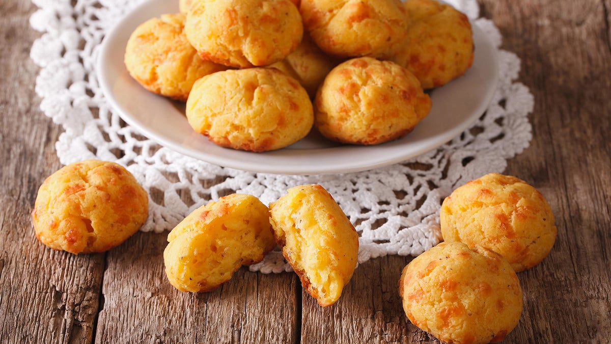 gougères aux lardons et olives